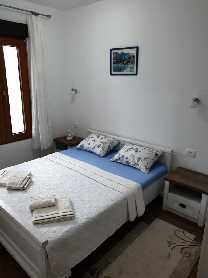 Apartment Marta 2 Котор Экстерьер фото